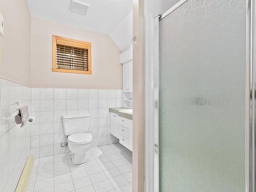 Bathroom - 11 346E Avenue, Saint-Hippolyte, QC - Indoor Photo Showing Bathroom