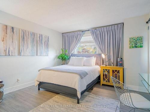 2-1506 Dufferin St, Whitby, ON - Indoor Photo Showing Bedroom