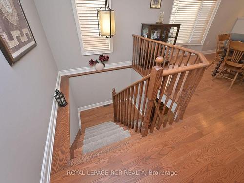 188 Ridge Way, New Tecumseth, ON - Indoor Photo Showing Other Room