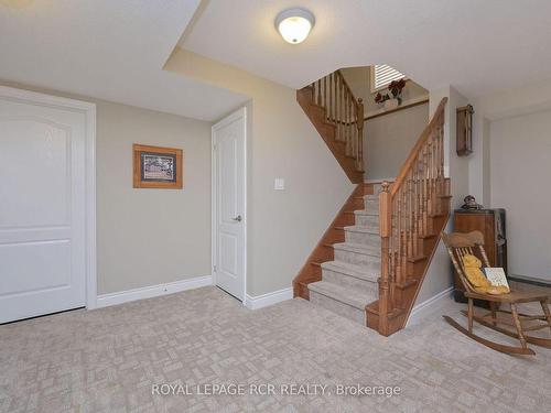 188 Ridge Way, New Tecumseth, ON - Indoor Photo Showing Other Room