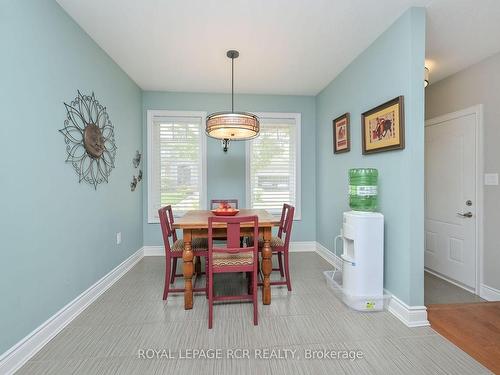 188 Ridge Way, New Tecumseth, ON - Indoor Photo Showing Dining Room