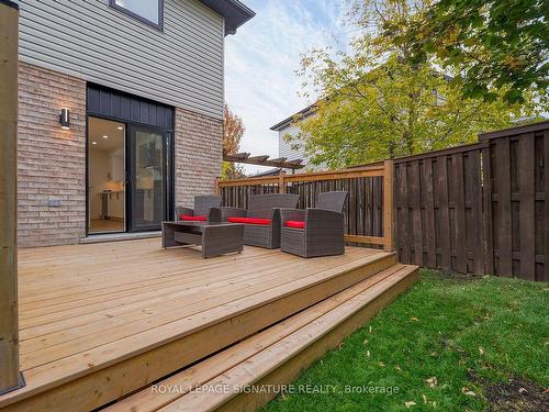 52 Watt St, Guelph, ON - Outdoor With Exterior