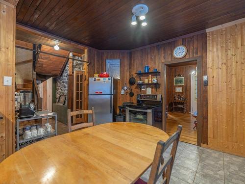 Aerial photo - 1044 Ch. Des Hauteurs, Saint-Hippolyte, QC - Indoor Photo Showing Dining Room