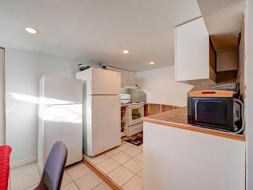 Sous-sol - 7111 15E Avenue, Laval (Laval-Ouest), QC - Indoor Photo Showing Kitchen