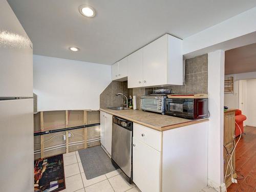 Sous-sol - 7111 15E Avenue, Laval (Laval-Ouest), QC - Indoor Photo Showing Kitchen