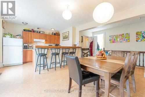 715 2Nd Avenue E, Owen Sound, ON - Indoor Photo Showing Dining Room