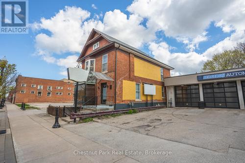 715 2Nd Avenue E, Owen Sound, ON - Outdoor