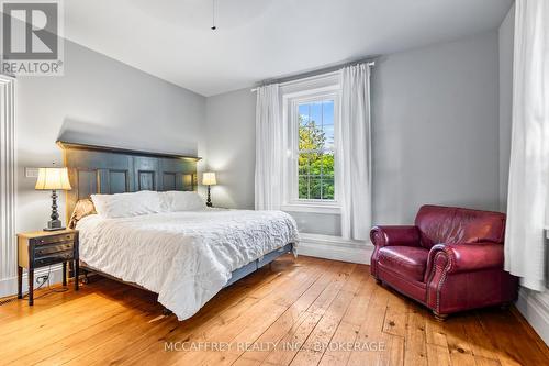 373 Dundas Street W, Greater Napanee, ON - Indoor Photo Showing Bedroom