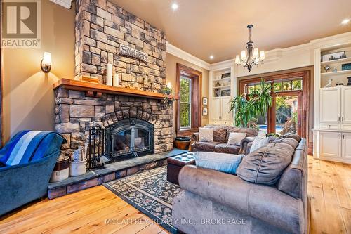 373 Dundas Street W, Greater Napanee, ON - Indoor Photo Showing Living Room With Fireplace