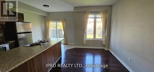 4697 Alana Glen Drive, Mississauga, ON - Indoor Photo Showing Kitchen With Double Sink