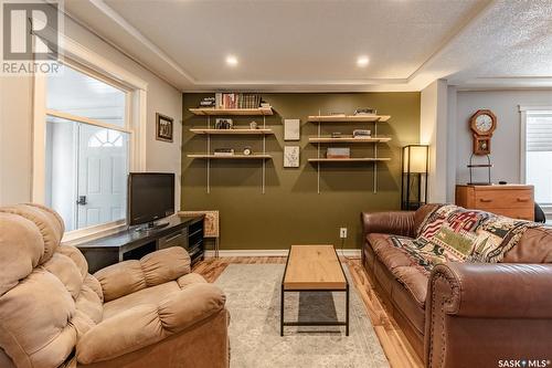 231 Home Street W, Moose Jaw, SK - Indoor