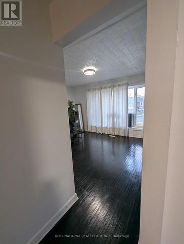 99 West 4Th Street, Hamilton, ON - Indoor Photo Showing Other Room