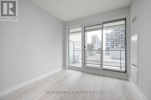 1010 - 2221 Yonge Street, Toronto, ON - Indoor Photo Showing Other Room