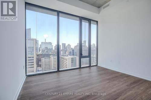 2002 - 195 Mccaul Street, Toronto, ON - Indoor Photo Showing Other Room