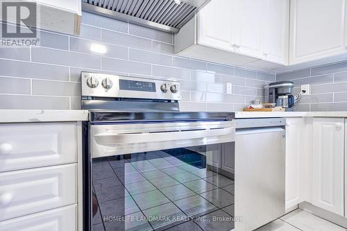 9051 Yonge Street, Richmond Hill, ON - Indoor Photo Showing Kitchen With Stainless Steel Kitchen