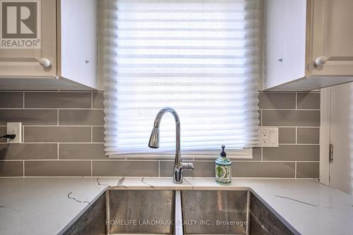 9051 Yonge Street, Richmond Hill, ON - Indoor Photo Showing Kitchen