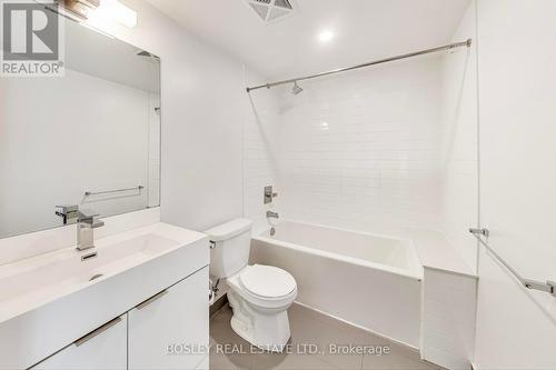 1401 - 20 Thomas Riley Road, Toronto, ON - Indoor Photo Showing Bathroom