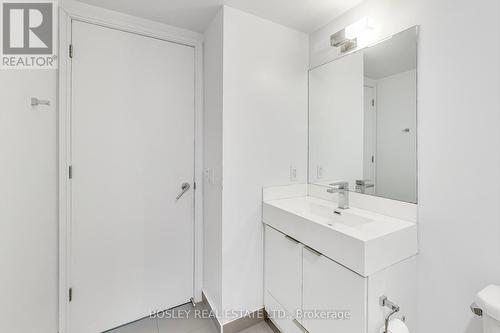 1401 - 20 Thomas Riley Road, Toronto, ON - Indoor Photo Showing Bathroom