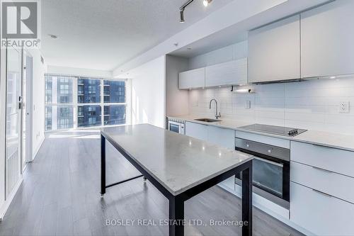 1401 - 20 Thomas Riley Road, Toronto, ON - Indoor Photo Showing Kitchen With Upgraded Kitchen