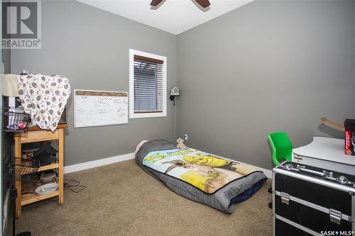 1118 Paton Lane, Saskatoon, SK - Indoor Photo Showing Bedroom