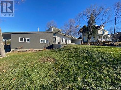 4 Athol Street, Campbellton, NB - Outdoor