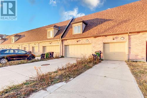 19 Kawneer Terrace, Toronto, ON - Outdoor With Exterior