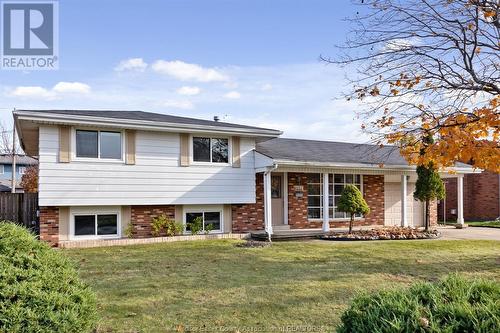 5810 Ninth Street, Lasalle, ON - Outdoor With Facade