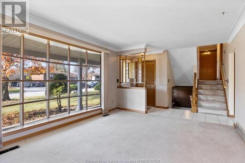 5810 Ninth Street, Lasalle, ON - Indoor Photo Showing Other Room