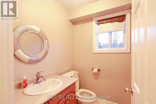 3 Warbler Heights, St. Thomas, ON - Indoor Photo Showing Bathroom