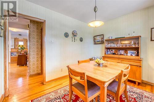 1191 Echo Road, Sarnia, ON - Indoor Photo Showing Dining Room