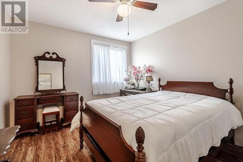 89 Pine St # 301, Sault Ste Marie, ON - Indoor Photo Showing Bedroom