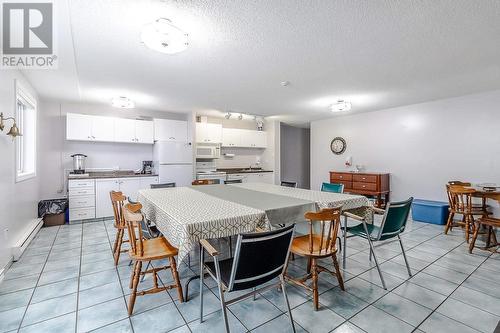 89 Pine St # 301, Sault Ste Marie, ON - Indoor Photo Showing Dining Room