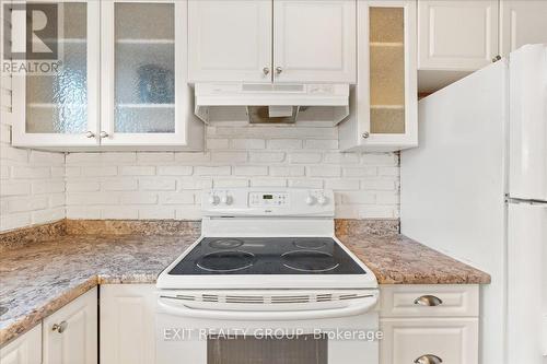 123 Prince Edward Street, Brighton, ON - Indoor Photo Showing Kitchen