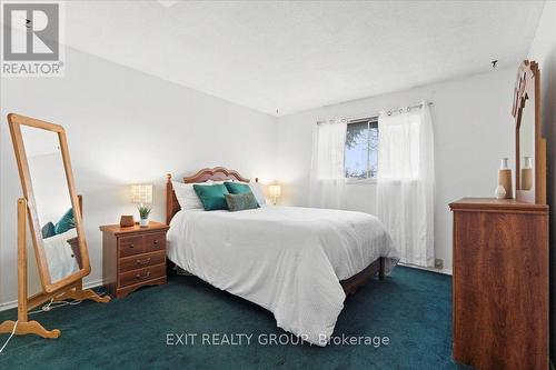 123 Prince Edward Street, Brighton, ON - Indoor Photo Showing Bedroom