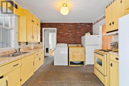 540 Mcnaughton Street, South Bruce Peninsula, ON - Indoor Photo Showing Kitchen With Double Sink