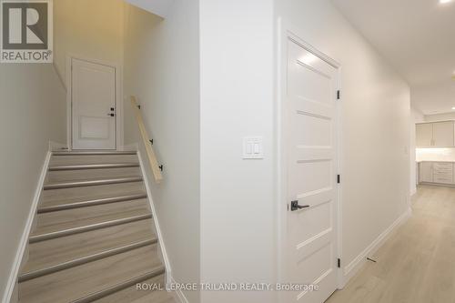 4225 Green Bend, London, ON - Indoor Photo Showing Other Room