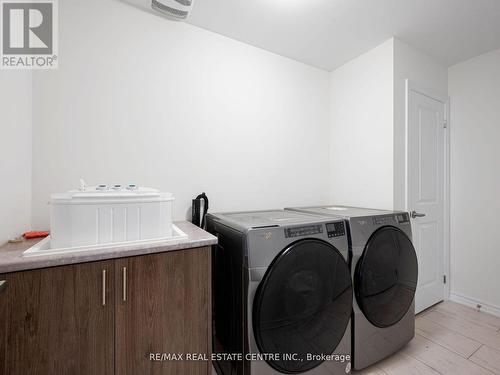 12230 Mclaughlin Road, Caledon, ON - Indoor Photo Showing Laundry Room