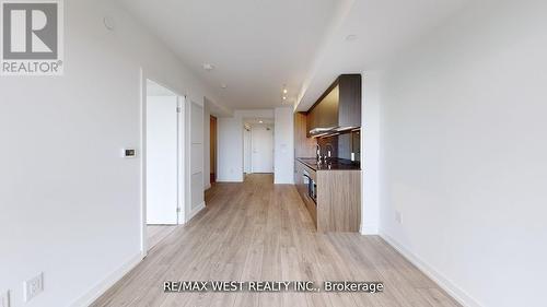 1023 - 1100 Sheppard Avenue W, Toronto, ON -  Photo Showing Other Room