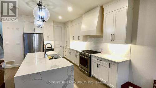 3108 Tillmann Road, London, ON - Indoor Photo Showing Kitchen With Stainless Steel Kitchen With Upgraded Kitchen