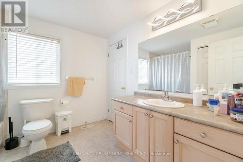 78 Periwinkle Street, Kitchener, ON - Indoor Photo Showing Bathroom