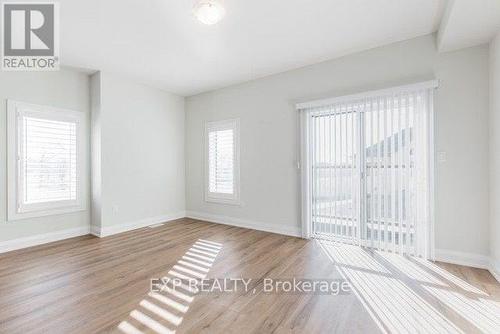 23 Bayberry Lane, Hamilton, ON - Indoor Photo Showing Other Room