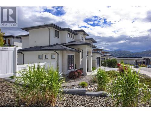 1373 Sladen Crescent, Kelowna, BC - Outdoor