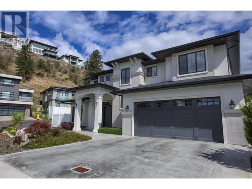 1373 Sladen Crescent, Kelowna, BC - Outdoor With Facade