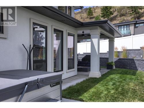 1373 Sladen Crescent, Kelowna, BC - Outdoor With Deck Patio Veranda