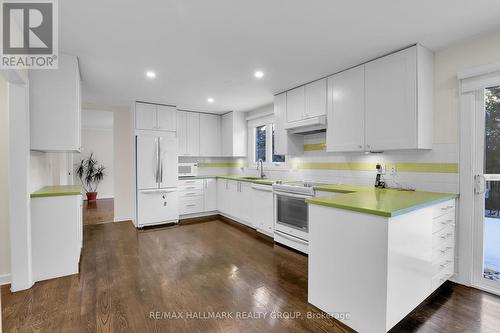 436 Mansfield Avenue, Ottawa, ON - Indoor Photo Showing Kitchen