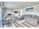 3951 Lakeside Road, Penticton, BC  - Indoor Photo Showing Living Room 