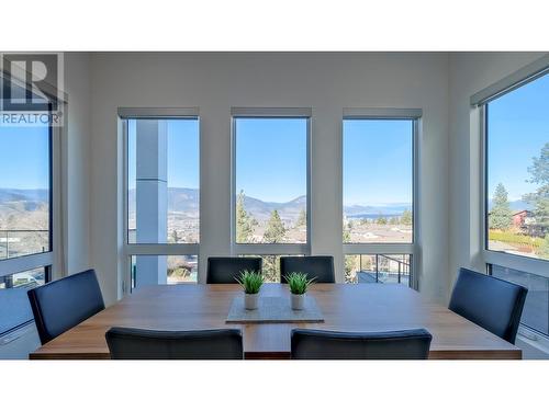 182 Avery Place, Penticton, BC - Indoor Photo Showing Dining Room