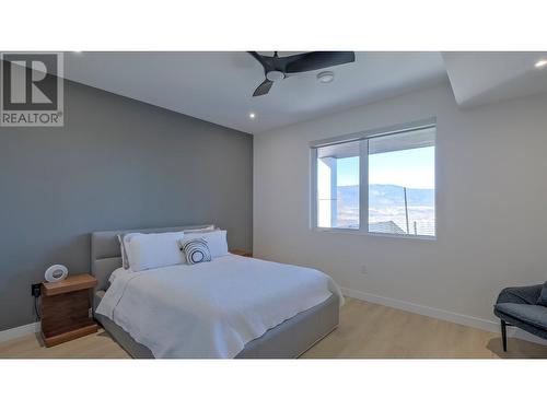 182 Avery Place, Penticton, BC - Indoor Photo Showing Bedroom