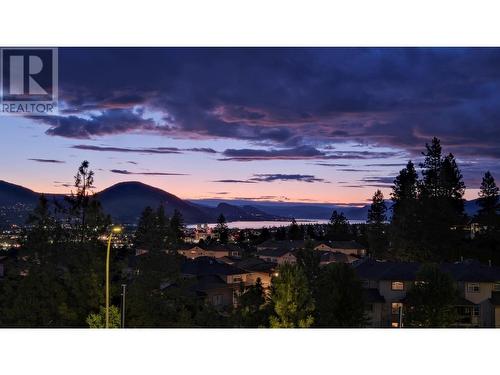 182 Avery Place, Penticton, BC - Outdoor With View