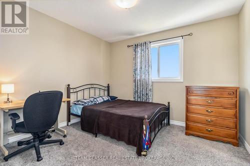 51 Mcguire Crescent, Tillsonburg, ON - Indoor Photo Showing Bedroom